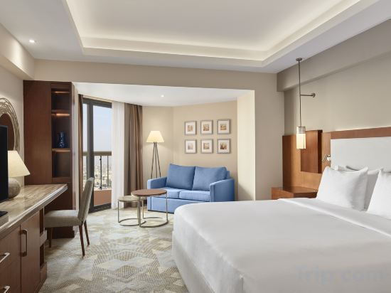 Ramses Hilton Room Type - KING DELUXE ROOM CITY