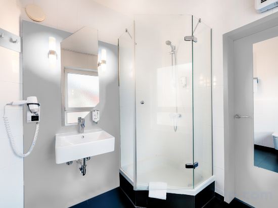 B&B Hotel Bremen-Altstadt Room Type - Standard Double Room