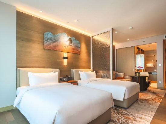 L+Snow Supreme Hotel Room Type - Superior Twin Bed Room