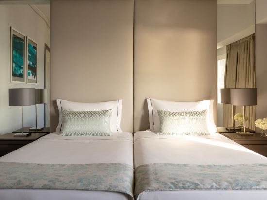 Tivoli Oriente Lisboa Hotel Room Type - Family connecting Extrabed (3AD+2CH)