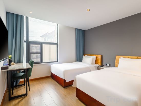 Rezen-hotel Room Type - Guestroom (2 Beds)