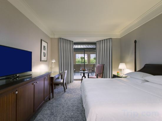 Sheraton Towers Singapore Room Type - Terrace Room, Club lounge access, Larger Guest room, 1 King