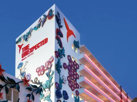 The Unexpected Ibiza Hotel - Ushuaïa Club entrance included
