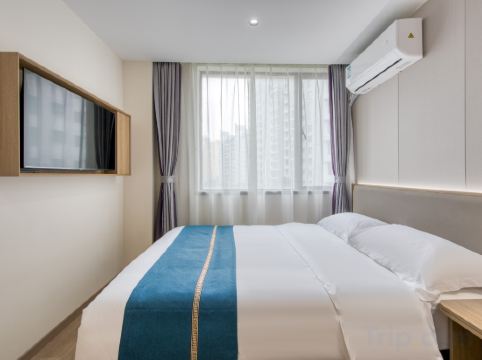 Maijin Hotel Room Type - Standard Queen Room