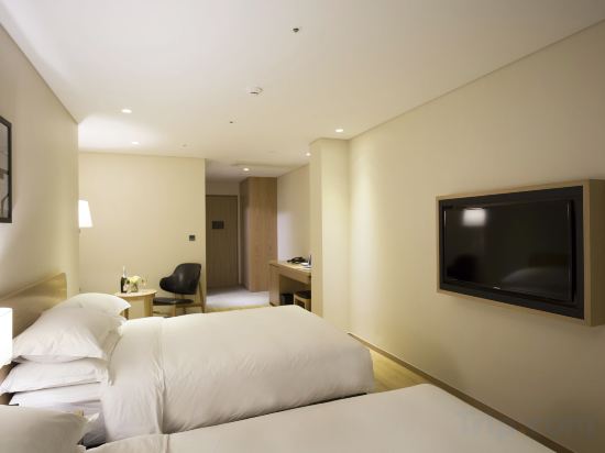 Best Western Haeundae Hotel - Tap to explore photos