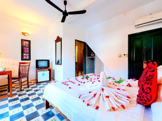 Residence Wat Damnak Room Type - Deluxe Double Room with Pool View