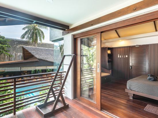 Siargao Island Villas Room Type - Beachfront Villa