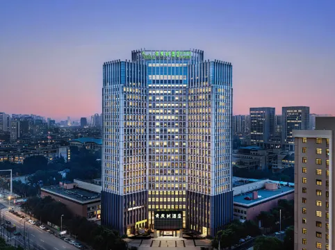 Vatica Hotel (Hefei Economic Development Zone Daxuecheng Metro Station)