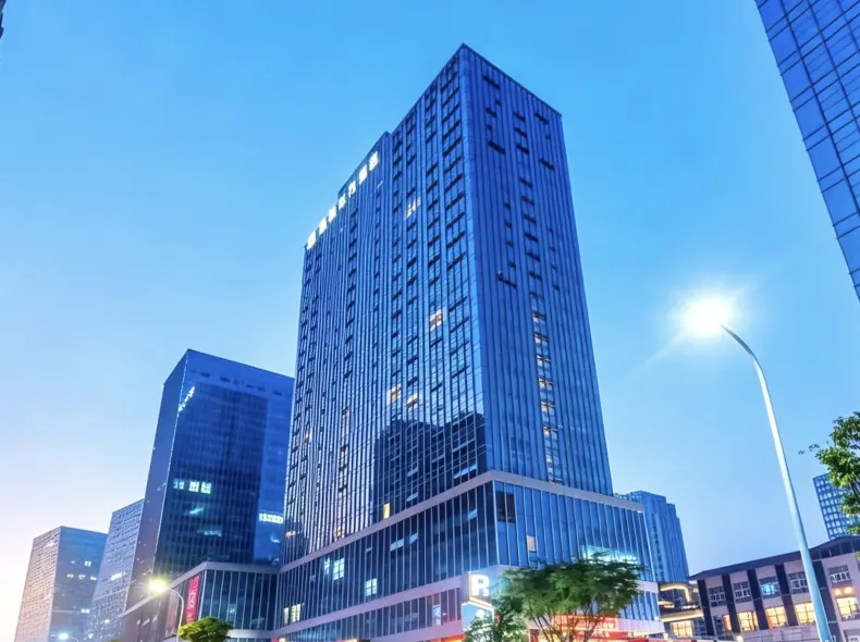 그린트리 인 호텔（충칭 장베이 국제공항 루산 지하철역）