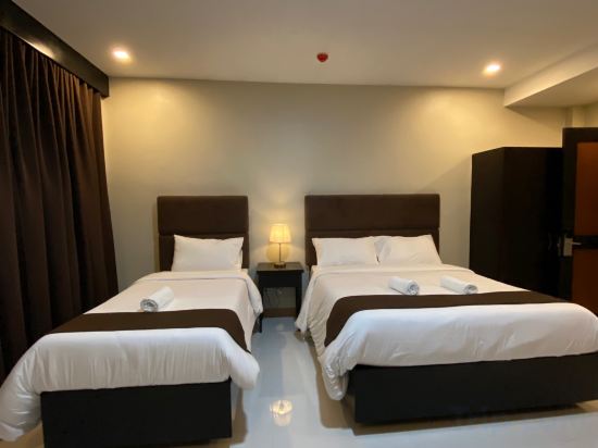 Eight Breeze Bohol