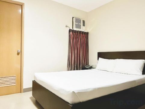 Emerald Suites CDO Room Type - Standard Double Room - For Couples Or Solo Upgrade Emerald Suites CDO Room Type - Standard Double Room - For Couples Or Solo Upgrade