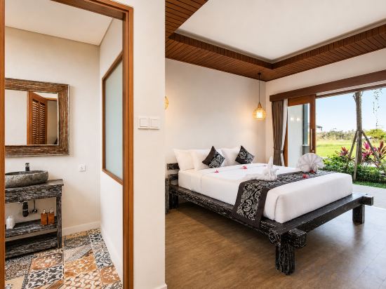 Villa Silas Room Type - Paddy Serenity Room