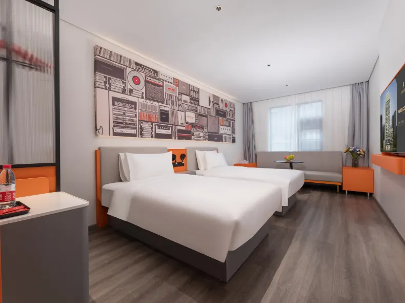Elong Anyun Hotel (Gaochun Old Street Gucheng Bay Scenic Area)