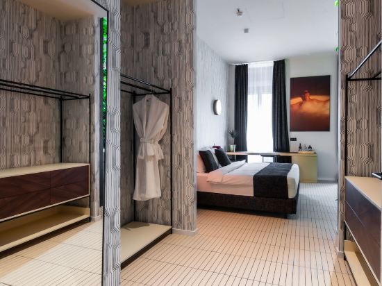 Stories Boutique Hotel Room Type - King Suite with Spa Bath Stories Boutique Hotel Room Type - King Suite with Spa Bath