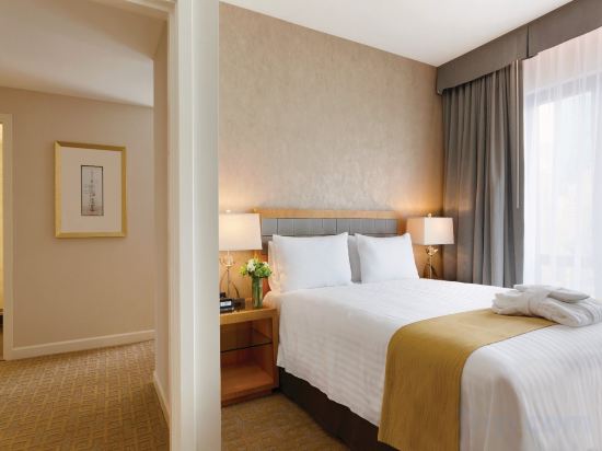 Executive Hotel Le Soleil New York Room Type - Decollete Penthouse Suite Executive Hotel Le Soleil New York Room Type - Decollete Penthouse Suite