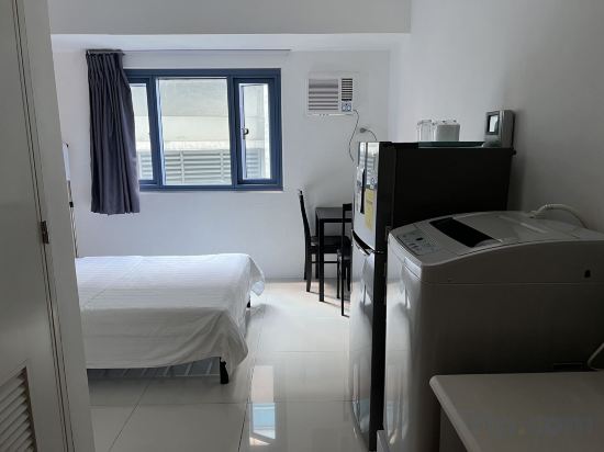 Bay View Room Type - Queen Room