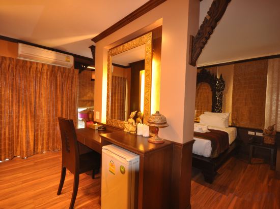 Chalelarn Hotel Room Type - Jacuzzi Suite Low Floor Double Bed 