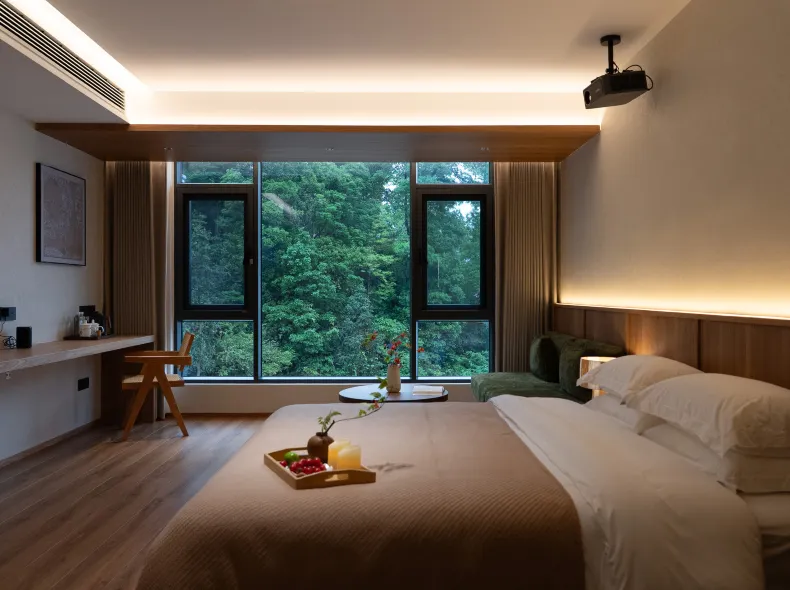 Floral Hotel · Wuyuan Fanglin Yayuan Homestay (Wuyuan High-Speed Rail Station Branch)