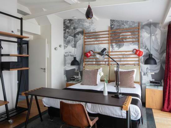 Hôtel Le 123 Sébastopol - Astotel Room Type - Privilege Twin Room with Balcony Hôtel Le 123 Sébastopol - Astotel Room Type - Privilege Twin Room with Balcony