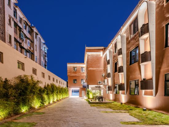 Others 2, Huaye Yaju Hotel (Xinyang Pingqiao District Lihpao Plaza), Xinyang