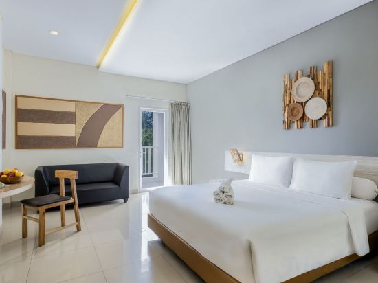The Wujil Resort & Conventions - Tap to explore photos
