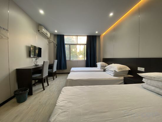 Others 4, Renle Hotel, Shanghai