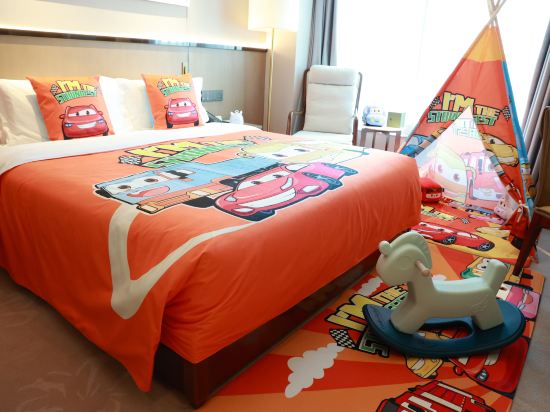 Beijing Guangdong Hotel Room Type - Family-friendly Queen Room