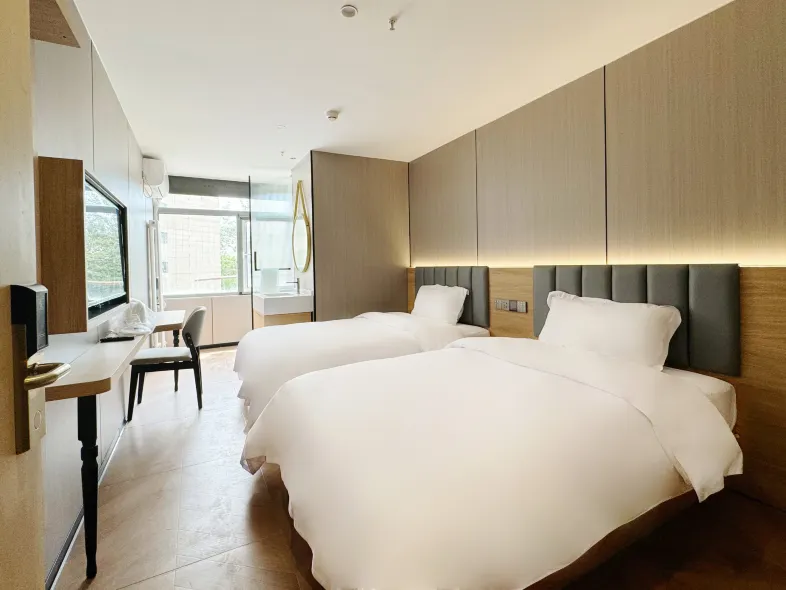 Super 8 Hotel (Beijing Wanshou Road)