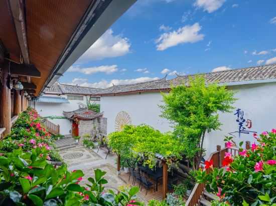 Others 5, A NATURAL INN, Lijiang