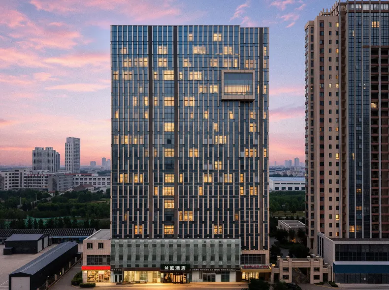 LANOU Hotel (Huangdao District Xuejiabozi Subway Station)