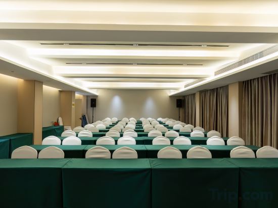 Others 2, Slow House Hotel, Xuchang