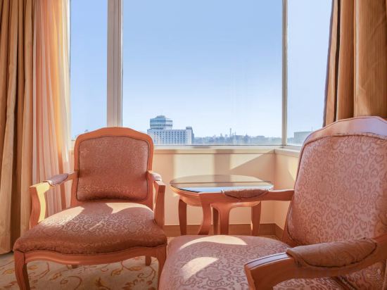 Hotel New Century Beijing - Tap to explore photos