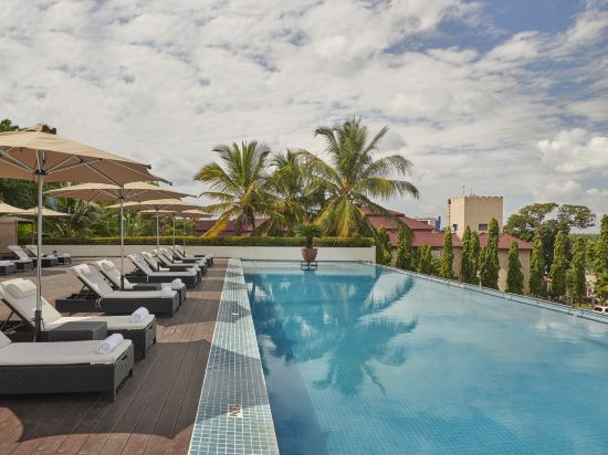 Hyatt Regency Dar Es Salaam, The Kilimanjaro Room Type - Regency Suite