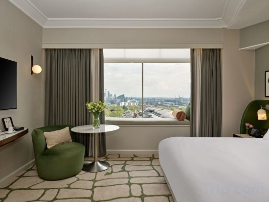London Hilton on Park Lane Room Type - Deluxe King Room