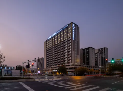 Meihao Lizhi Hotel (Guangzhou Olympic Sports Center Tangdong Subway Station)
