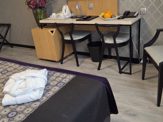 Hotel Floris Arlequin Grand-Place Room Type - Executive Triple Room