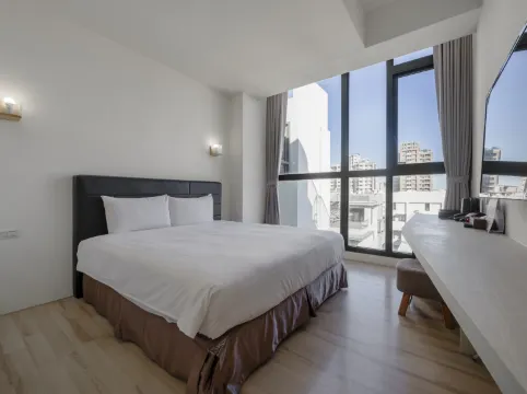 CHECK inn Express Taichung Fuxing