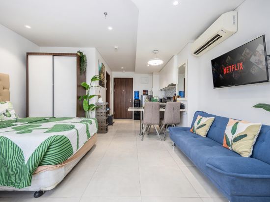 Comfort Studio at Tambuli Residences Ocean View by Dominik Studio Apartment with Pool Balcony Mactan Room Type - Cozy Studio
