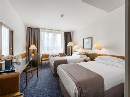 Panorama Hotel Prague Room Type - Classic Twin Room