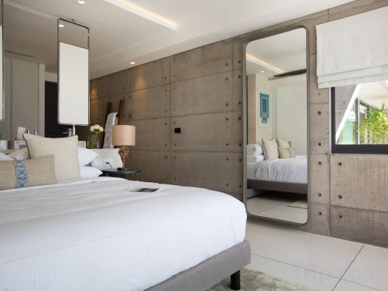 Syrah 3-bedroom Beachfront Villa in Koh Samui - Tap to explore photos