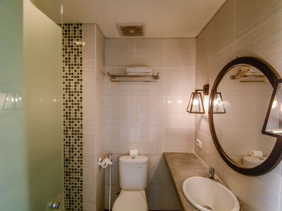 The Aswana Seminyak - Tap to explore photos