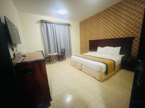 Mermaid Beach Hotel Room Type - Studio Room With City View