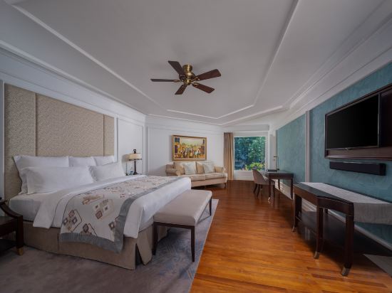 InterContinental Bali Resort by IHG Room Type - Uluwatu Suite Club Lounge Access InterContinental Bali Resort by IHG Room Type - Uluwatu Suite Club Lounge Access