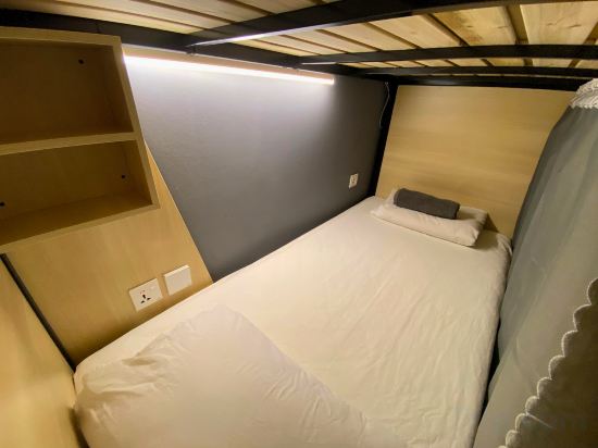 Travelogue KL - Hostel Room Type - 1x Bed 2 Bed Female Dorm. (Female Only)