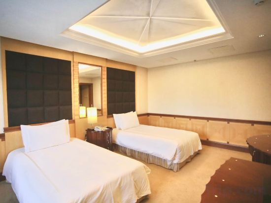 Reignwood Pine Valley Room Type - Standard Room