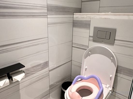 Crowne Plaza DALIAN XINGHAI - Tap to explore photos