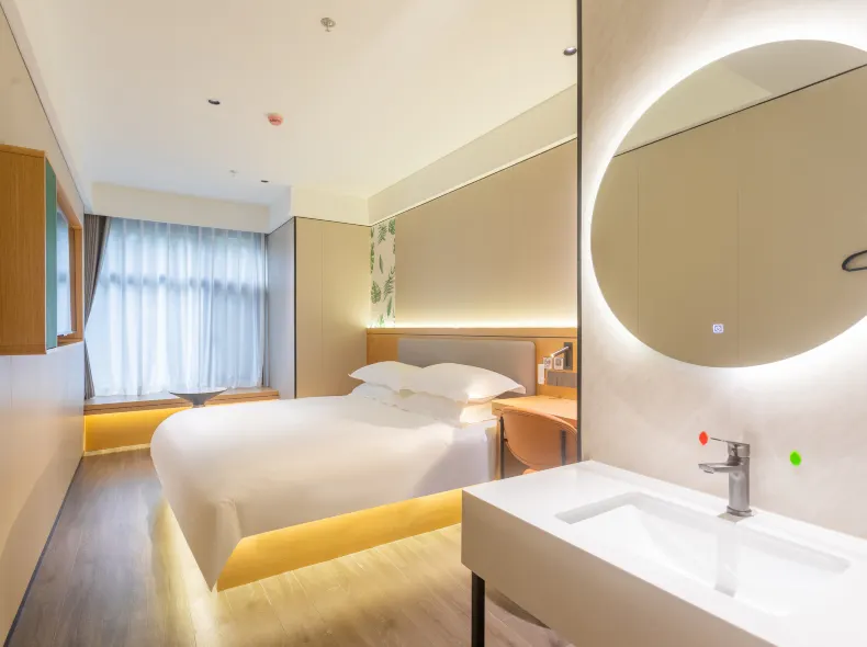 Changee Hotel (Beijing Liujiaoyao Subway Station)