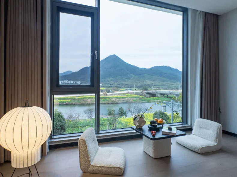 Floral  Hotel · Wuyuan Yuke Light Luxury Hotel (Jiangwan Scenic Area Store)