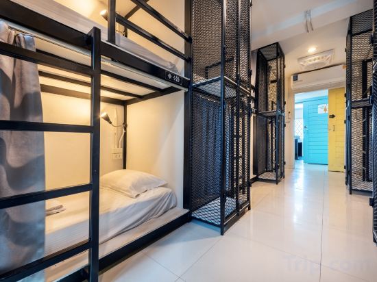 Sloth Hostel Don Mueang Room Type - Bed In Bed In 1 Person In 12 Bed Mixed Dormitory (Mixed Gender)