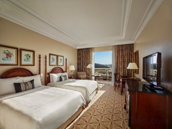 JW Marriott Hotel Cairo - Tap to explore photos